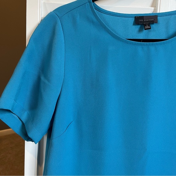 The Limited Short Sleeve Blouse - Picture 10 of 10